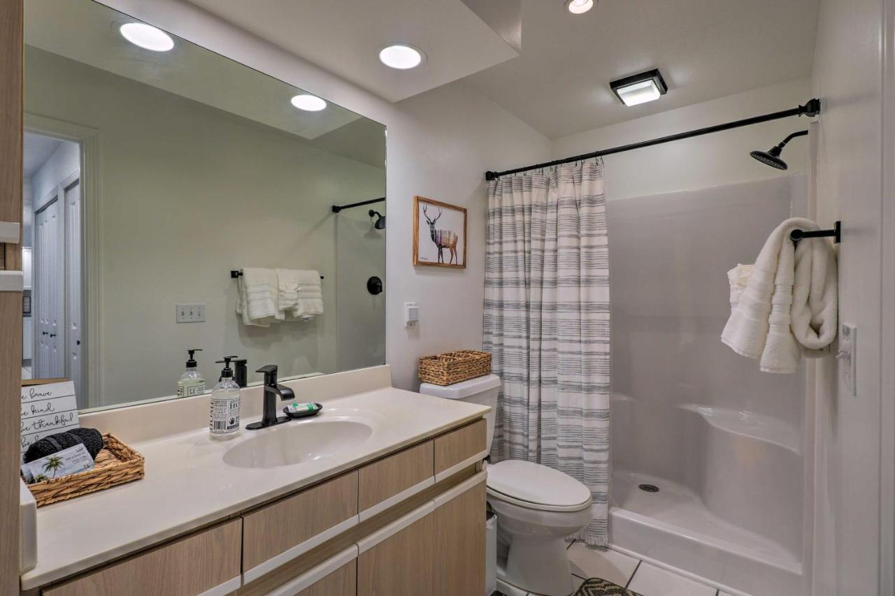 Branson Lakefront Condo With Sunroom And Lake Views! Exteriör bild
