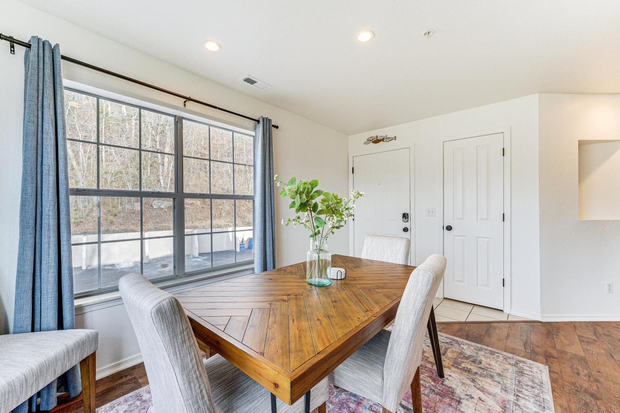 Branson Lakefront Condo With Sunroom And Lake Views! Exteriör bild